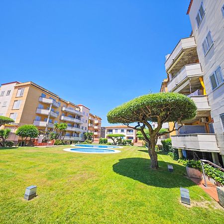 Апартаменти Del Sol Litoral - Only Families Камбрілс Екстер'єр фото